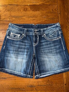 Vigoss Women's Distressed Dark Blue Washed Denim Shorts